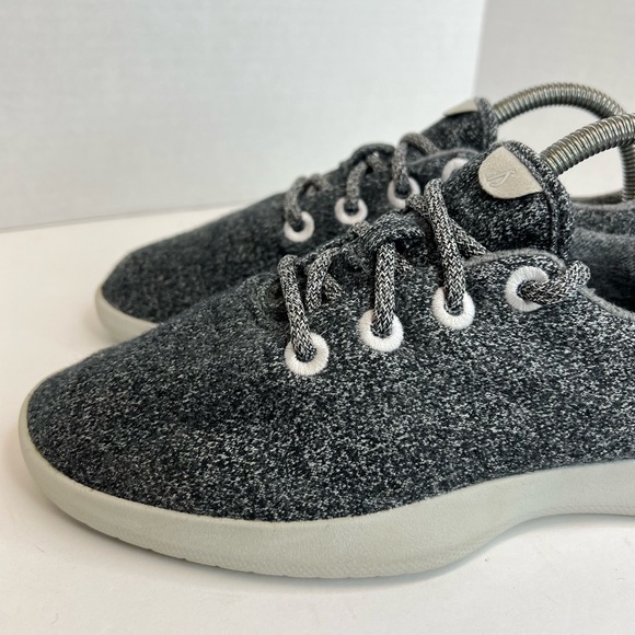 Allbirds Women’s Wool Runners Grey Lace Up Size 8M Merino Wool GUC - Picture 10 of 16